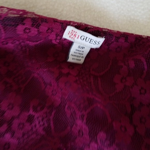 Guess flowy top with lace back - Picture 3 of 3